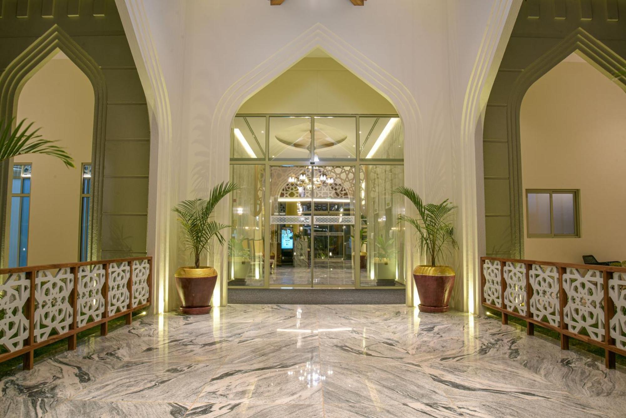 Golden Tulip Zanzibar Airport Hotel & Spa Exterior foto